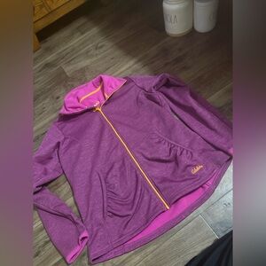 Cabelas women’s zip up